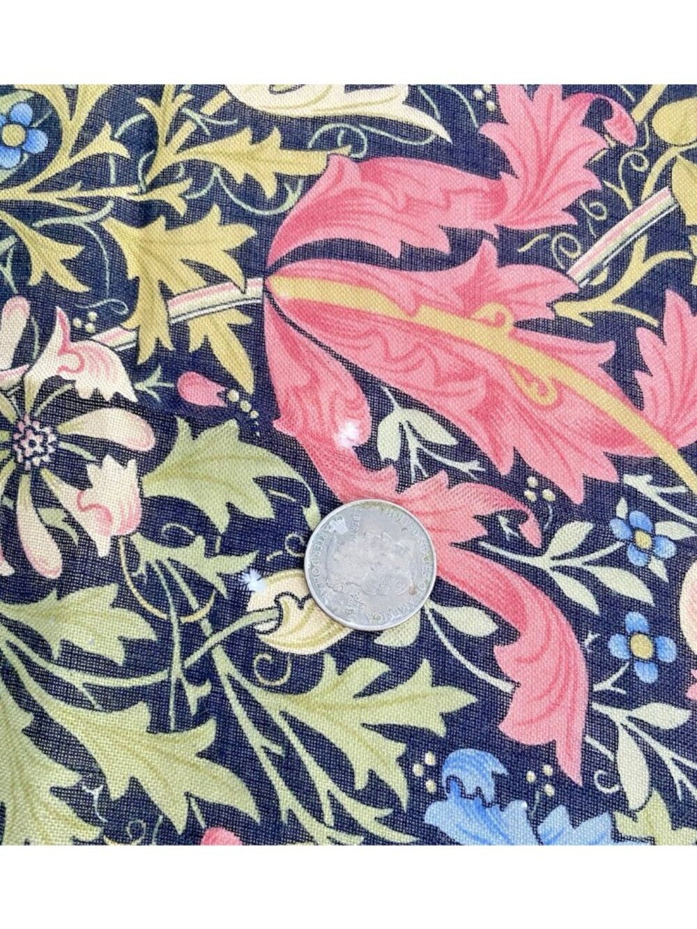 Metropolitan Museum of Art William Morris Compton Wool Silk Scarf Italy 45" READ - Picture 15 of 16